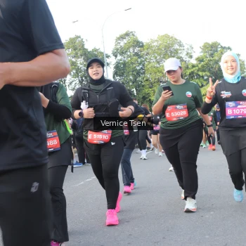 Runner Photo 3837619
