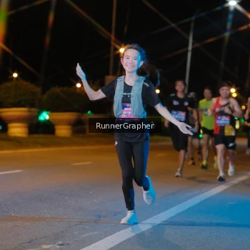 Runner Photo 3837625