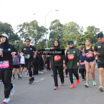 Runner Photo 3837689