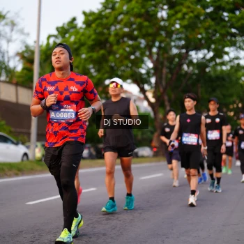 Runner Photo 3837692