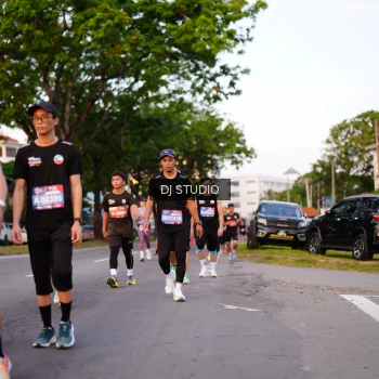 Runner Photo 3837743