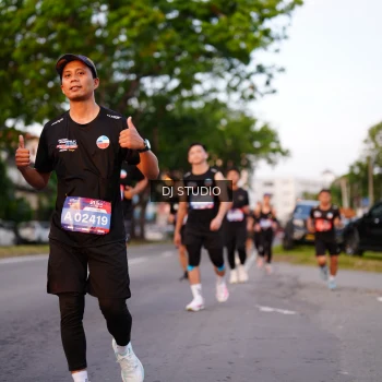 Runner Photo 3837771