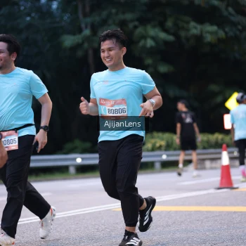 Runner Photo 3837781