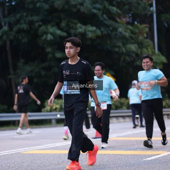Runner Photo 3837792