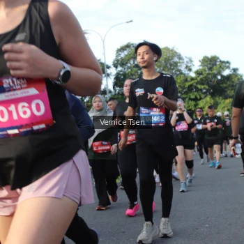 Runner Photo 3837794