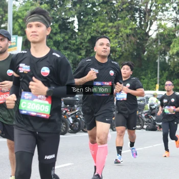 Runner Photo 3837799