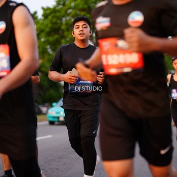 Runner Photo 3837811