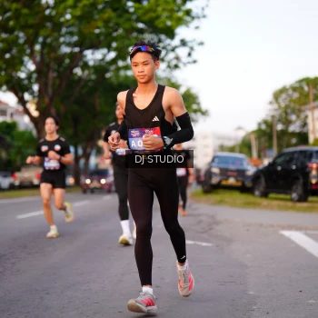 Runner Photo 3837829