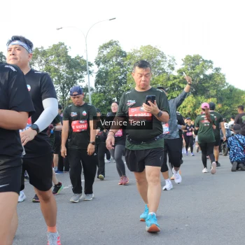 Runner Photo 3837837