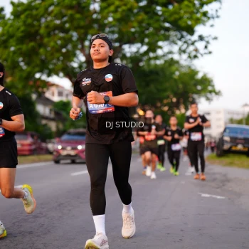 Runner Photo 3837856