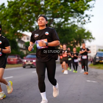 Runner Photo 3837860