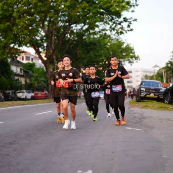 Runner Photo 3837880