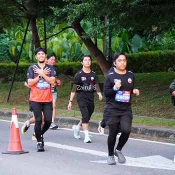 Runner Photo 3837885