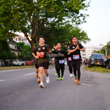 Runner Photo 3837892