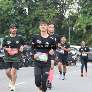 Runner Photo 3837950