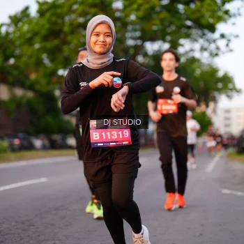 Runner Photo 3837979