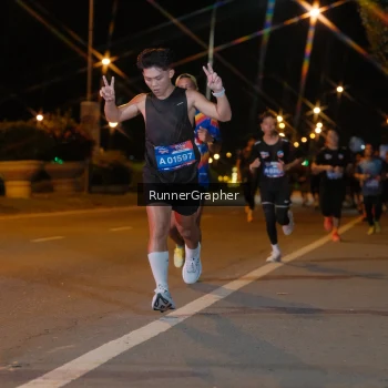 Runner Photo 3838005