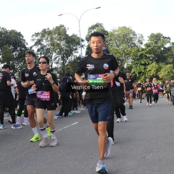 Runner Photo 3838056