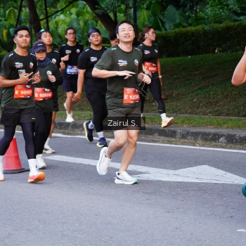 Runner Photo 3838137