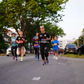 Runner Photo 3838314