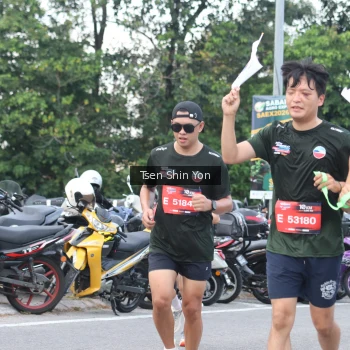 Runner Photo 3838331