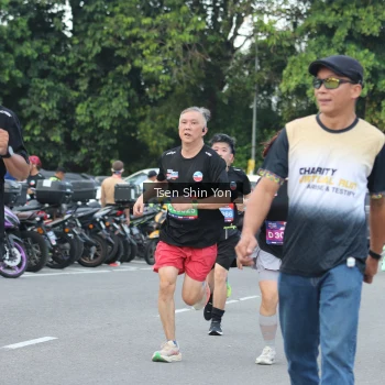 Runner Photo 3838644