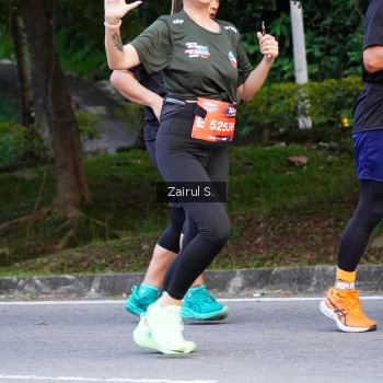 Runner Photo 3838659
