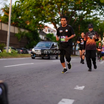 Runner Photo 3838717