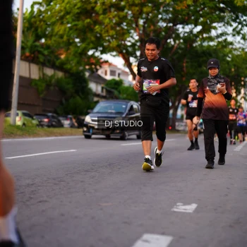 Runner Photo 3838751