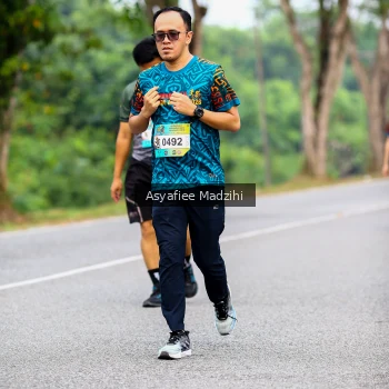 Runner Photo 3838754