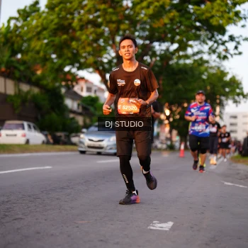Runner Photo 3838781