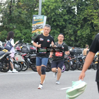 Runner Photo 3838793