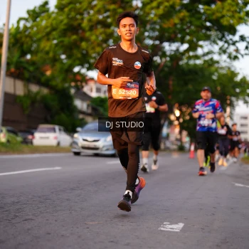 Runner Photo 3838802