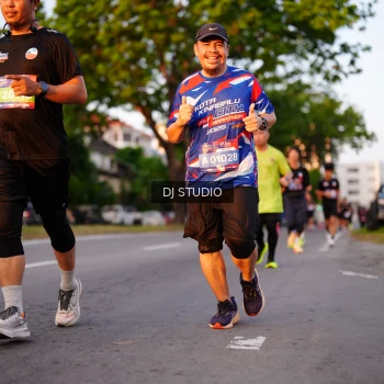 Runner Photo 3838843