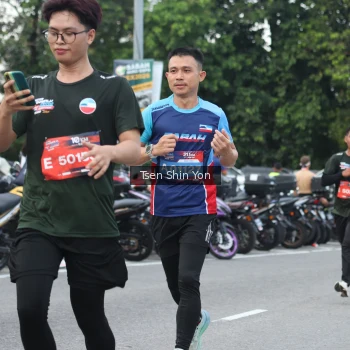Runner Photo 3838845