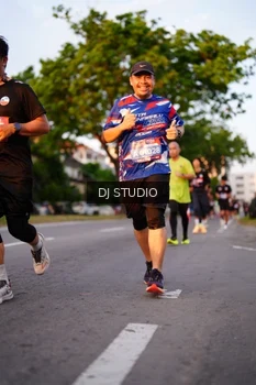 Runner Photo 3838878