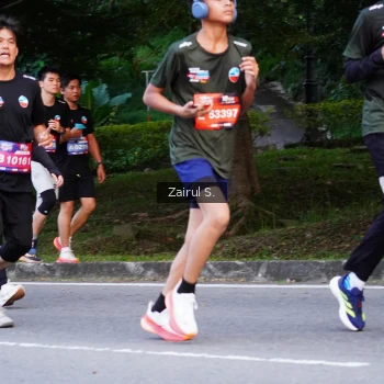 Runner Photo 3838943
