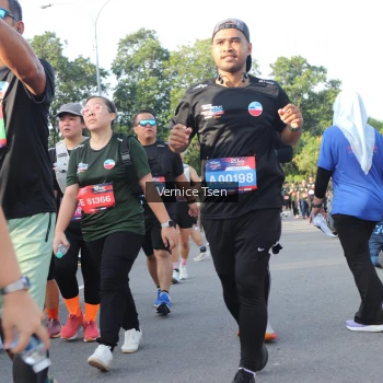 Runner Photo 3838997