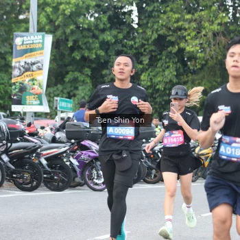 Runner Photo 3839025