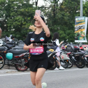Runner Photo 3839057