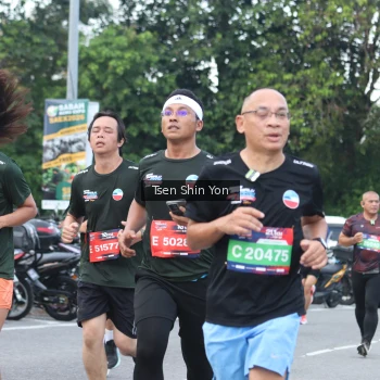 Runner Photo 3839095