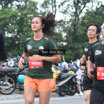Runner Photo 3839101