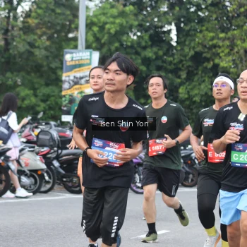 Runner Photo 3839112