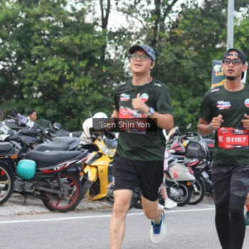 Runner Photo 3839167