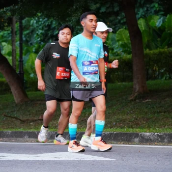 Runner Photo 3839243