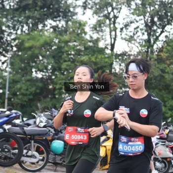 Runner Photo 3839245
