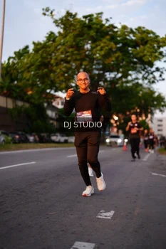 Runner Photo 3839314