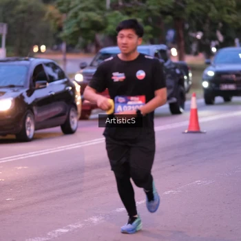 Runner Photo 3839329