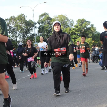 Runner Photo 3839345