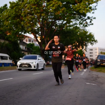 Runner Photo 3839346